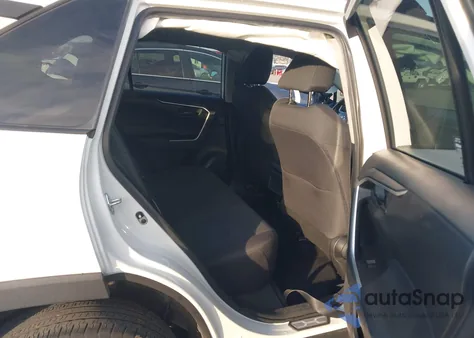 2021 Toyota Rav4 Le z USA, uszkodzony, nr VIN 2T3H1RFV7MC166414